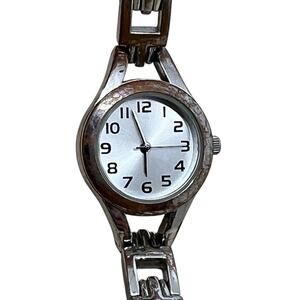EMD Vintage Ladies Stainless Steel Watch - Japanese Movement Timepiece